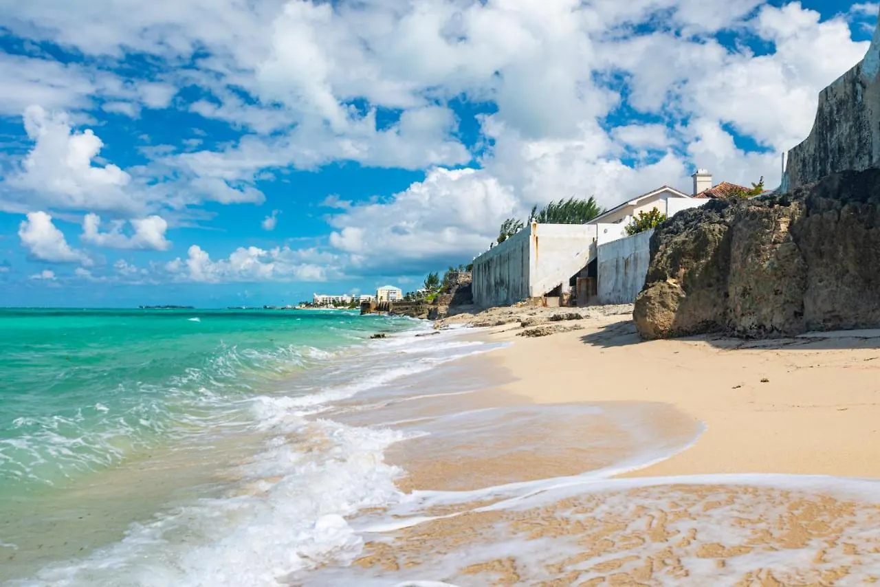 Caprice 7 -Oceanfront Villa - Gated Community With Pool Nassau 0*,  Bahamas